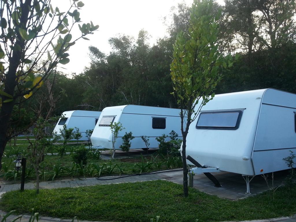 Kenting Houbihu Camping Car B&B Longshui Exterior foto
