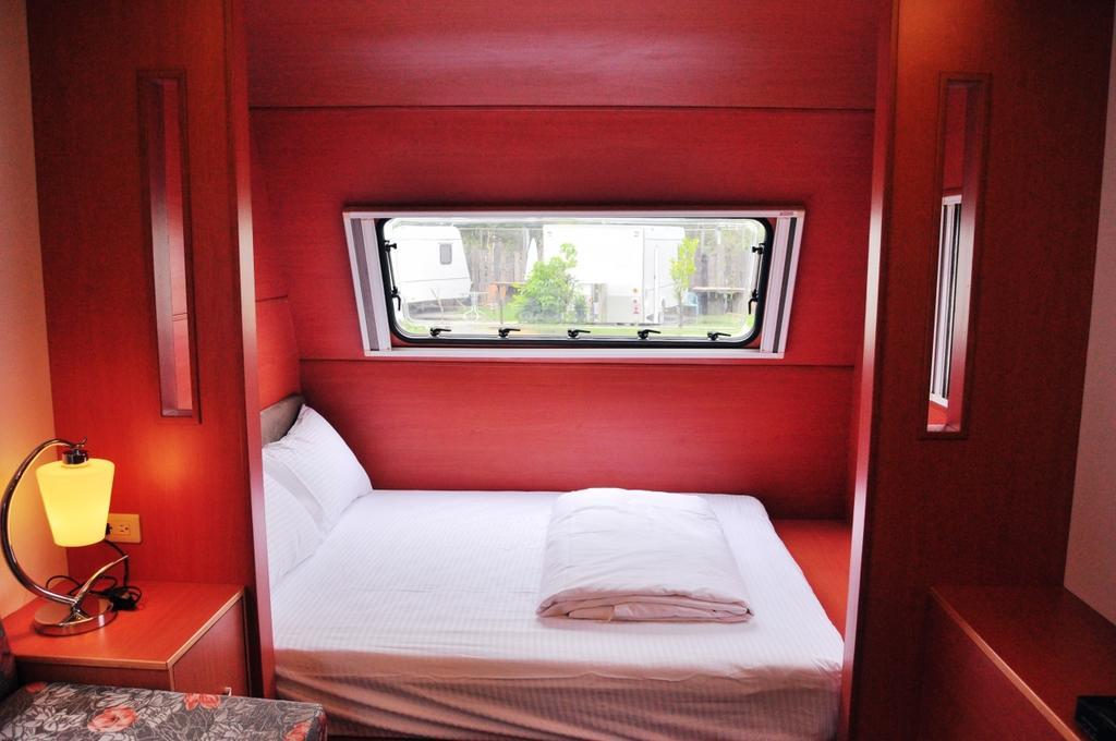 Kenting Houbihu Camping Car B&B Longshui Exterior foto